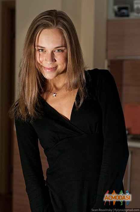 Zoya  Lips фото №84903. Загружено 11 Октября 2011