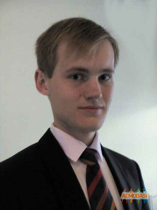 Роман Владимирович Яковлев фото №919557. Загружено 11 Сентября 2015