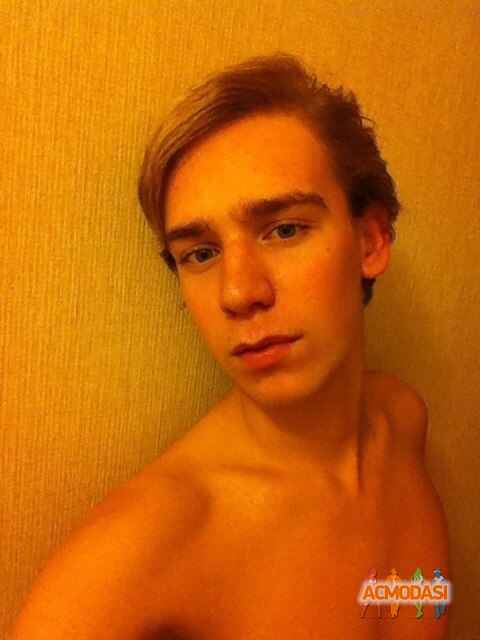 Роман Геннадьевич Журавлёв фото №491107. Загружено 14 Сентября 2013