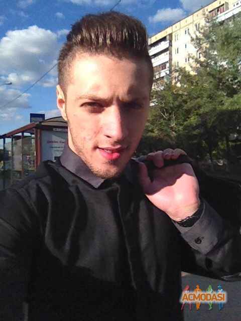 Эльчин Русланович Азизов фото №675894. Загружено 22 Июня 2014