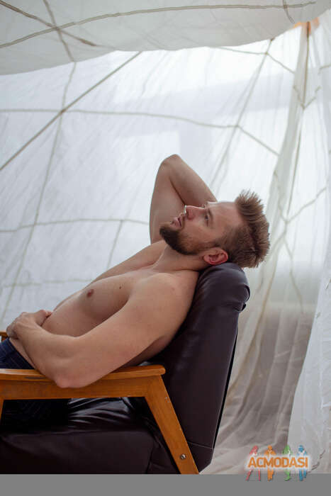 Евгений  Карпов фото №1845859. Загружено 04 Марта 2023