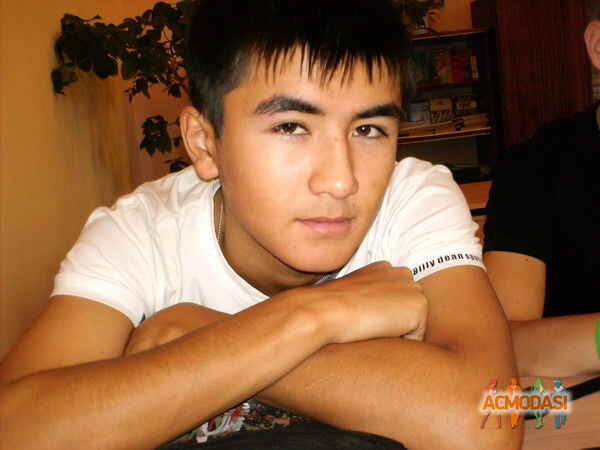 Даурен  Шапишев фото №569354. Загружено 12 Января 2014