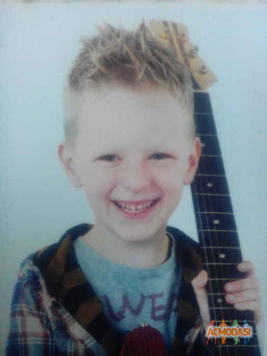 Шмелев  Дима фото №958701. Загружено 22 Ноября 2015