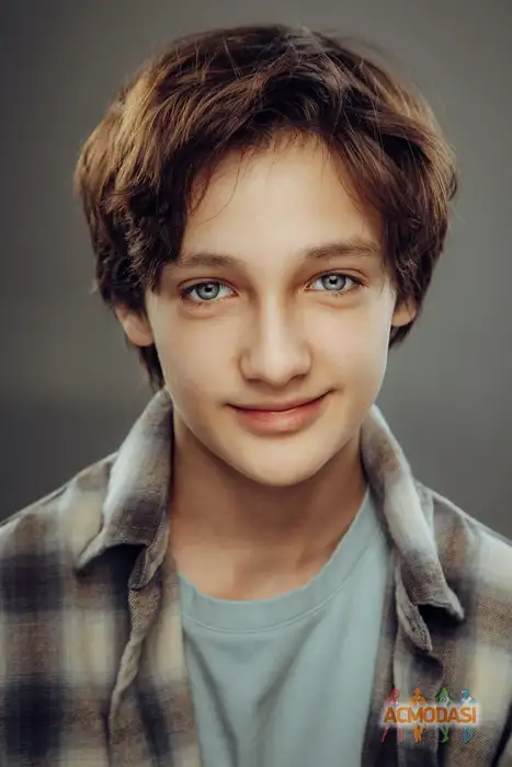 Миша  Шульц фото №1942298. Загружено 24 Ноября 2025