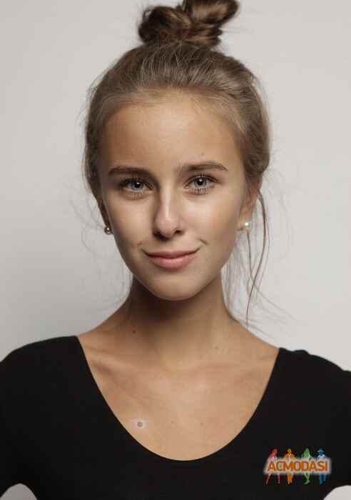 Нина Юрьевна Синютина фото №1400255. Загружено 04 Декабря 2018