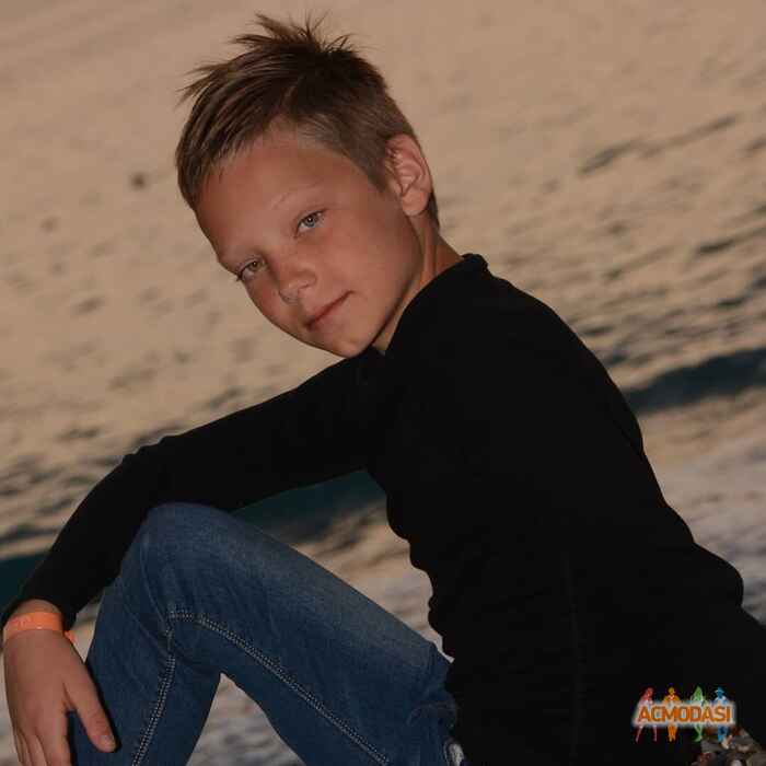 Сергей   фото №1457610. Загружено 14 Мая 2019