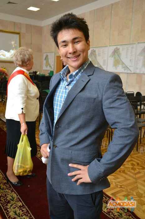 Камаль Валерьевич Дуйшеналиев фото №664728. Загружено 05 Июня 2014