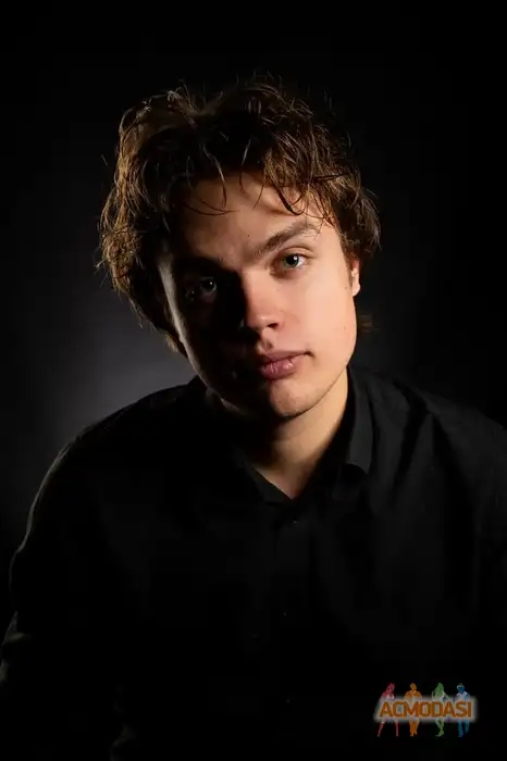 Максим  Александров фото №1936697. Загружено 20 Сентября 2025