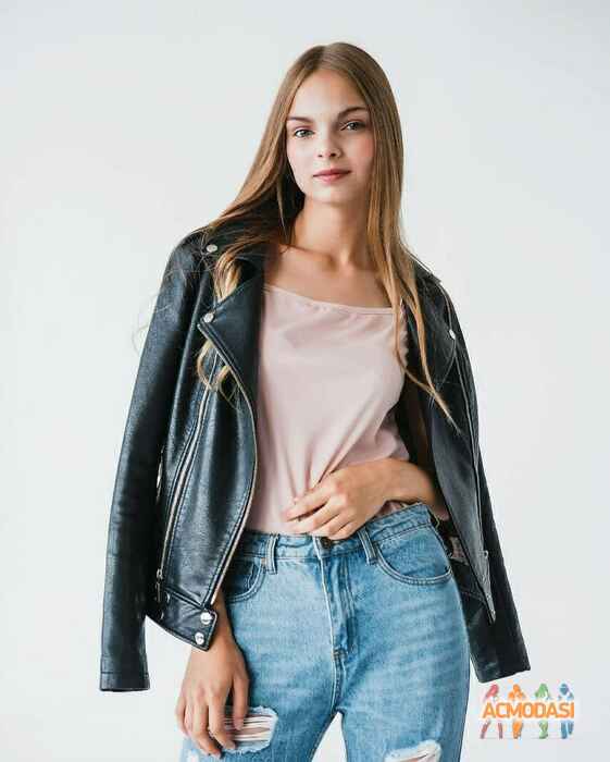 Яна Журавлёва Андреевна фото №1483347. Загружено 08 Июля 2019