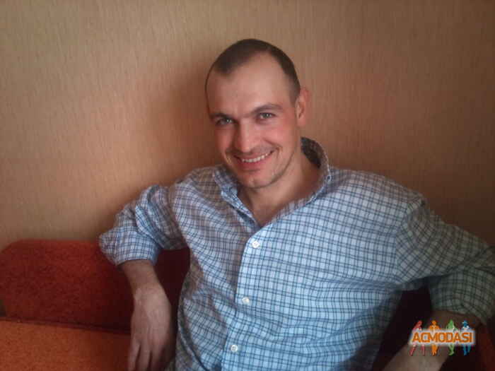 Волошин  Максим фото №171216. Загружено 24 Марта 2012