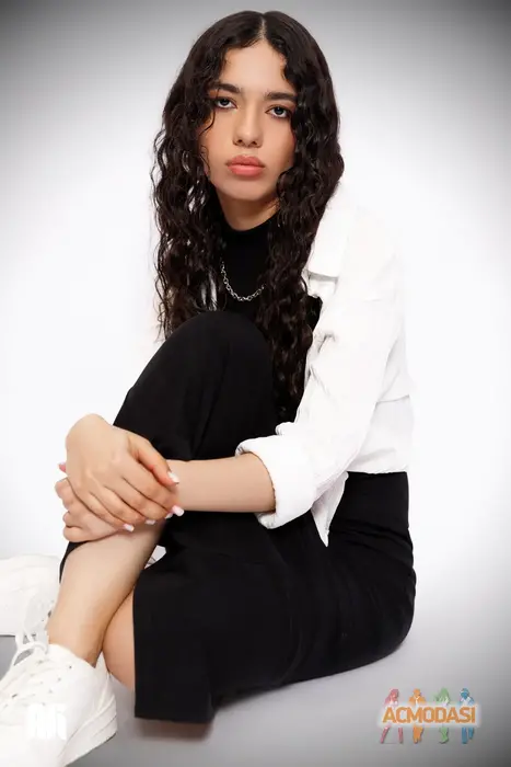 Сакина  Шахверанова фото №1930722. Загружено 06 Июля 2025