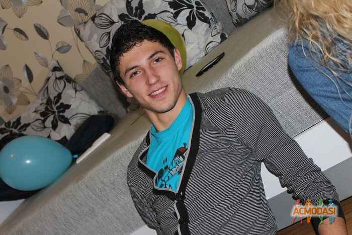 Олег Влодимирович Гарасюта фото №488983. Загружено 10 Сентября 2013