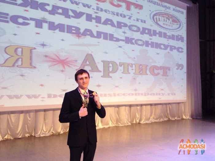 Владимир Николаевич Ларин фото №980037. Загружено 17 Января 2016