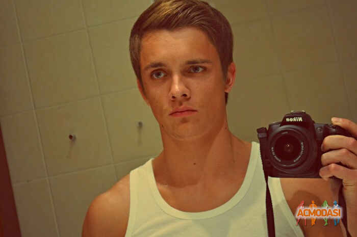 Анатолий  Шаповалов фото №252253. Загружено 11 Сентября 2012