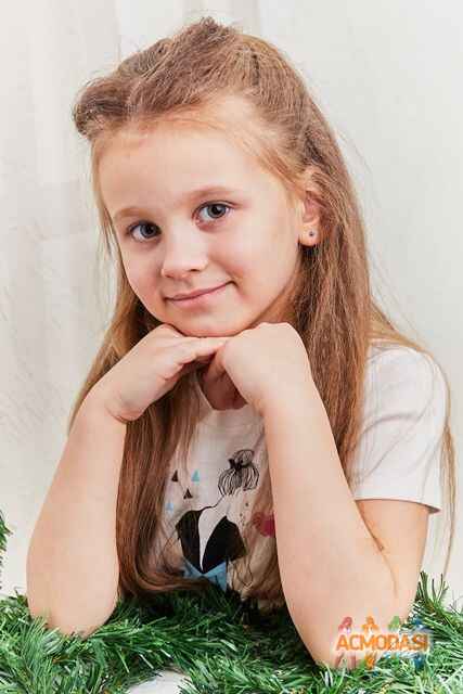 Арина   фото №1391240. Загружено 07 Ноября 2018