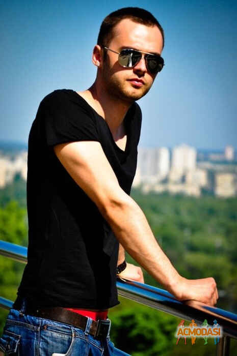 Юрий  Прохоренко фото №202202. Загружено 23 Мая 2012