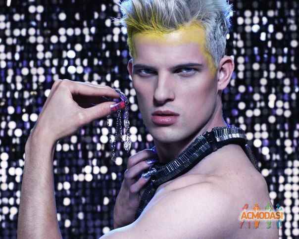 Максим  Калинин фото №702191. Загружено 02 Августа 2014