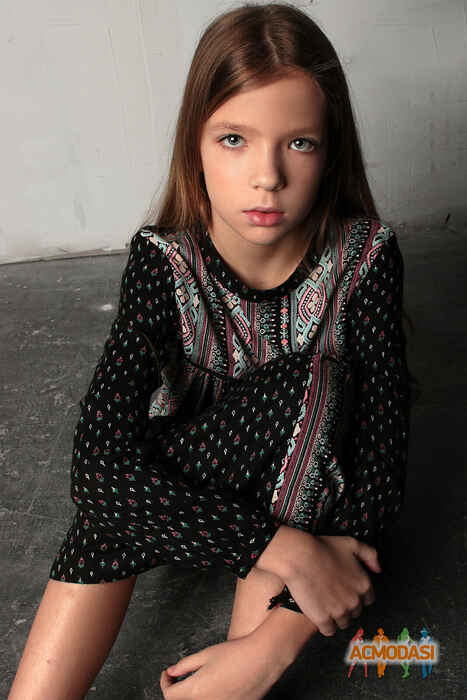 Мелисса  Осина фото №1425313. Загружено 16 Февраля 2019