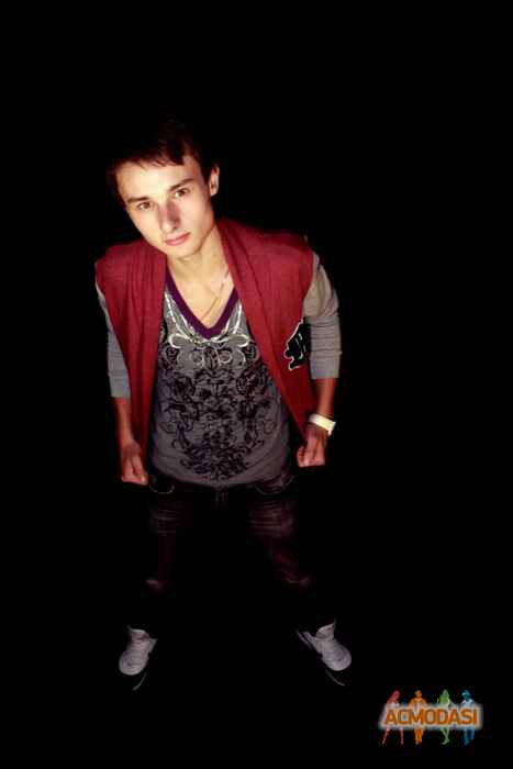 Щербинин Руслан Сергеевич фото №88282. Загружено 17 Октября 2011