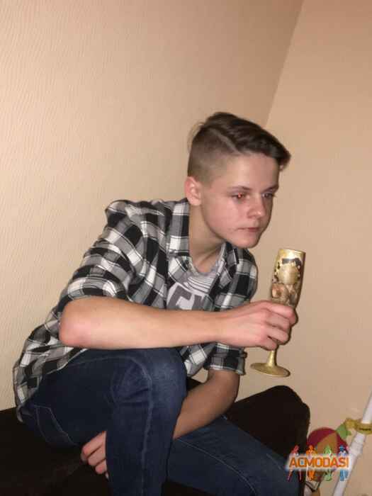 Артем   фото №1284330. Загружено 07 Февраля 2018