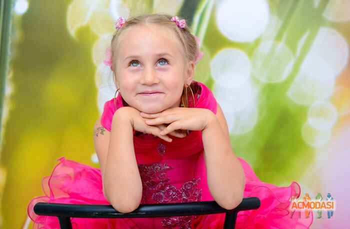 Яна  Ратушная фото №568679. Загружено 12 Января 2014