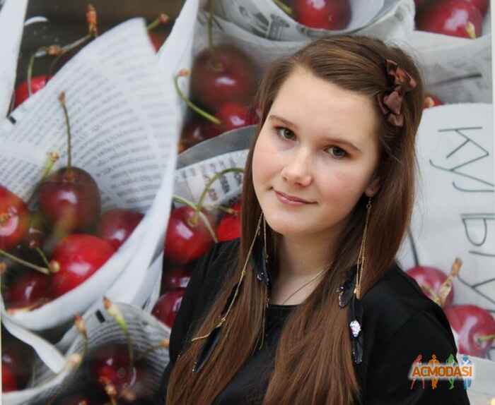 Руслана Олеговна Тарасова фото №138812. Загружено 27 Января 2012