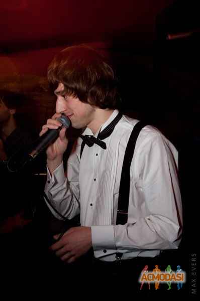 Кирилл  Милорадовский фото №630382. Загружено 06 Апреля 2014