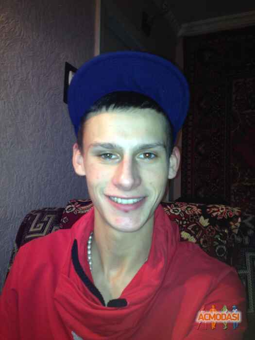 Михаил Юрьевич Гуминский фото №808697. Загружено 26 Января 2015