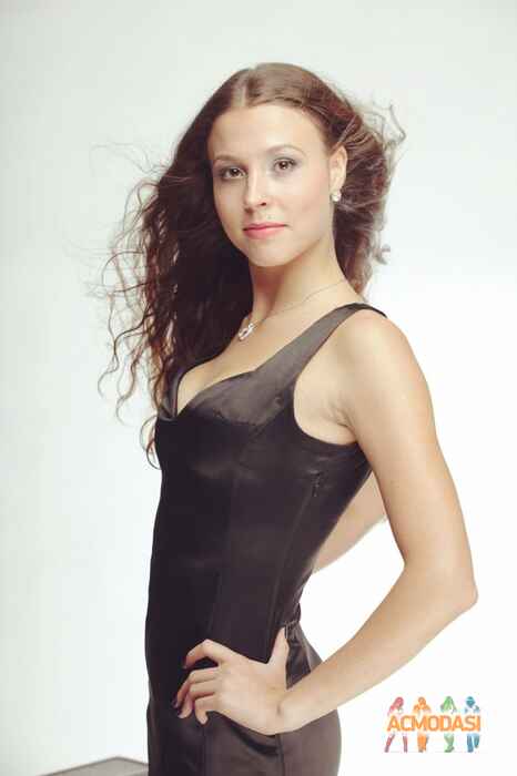 Елена   фото №922290. Загружено 16 Сентября 2015