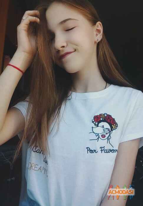 Лиза  Ушакова фото №1358250. Загружено 13 Августа 2018