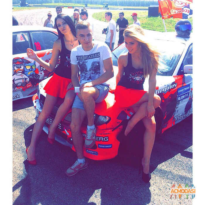 Антон  Алексеевич фото №887159. Загружено 16 Июля 2015