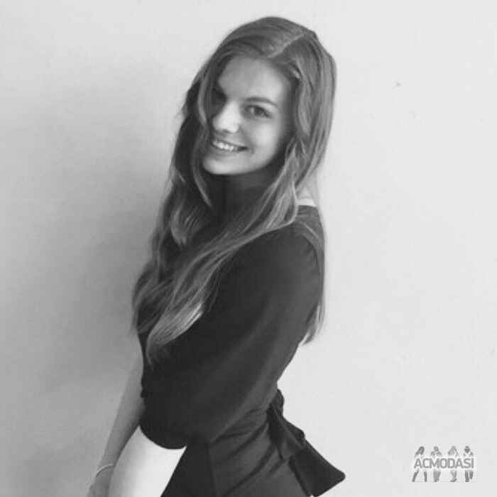 Алина  Александровна фото №953603. Загружено 12 Ноября 2015