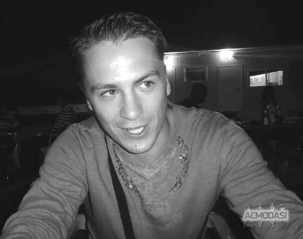 Максим Августович Сайковсий фото №293753. Загружено 20 Ноября 2012