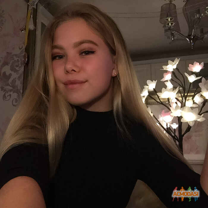 Юлия Максимовна Осипова фото №1554968. Загружено 03 Января 2020