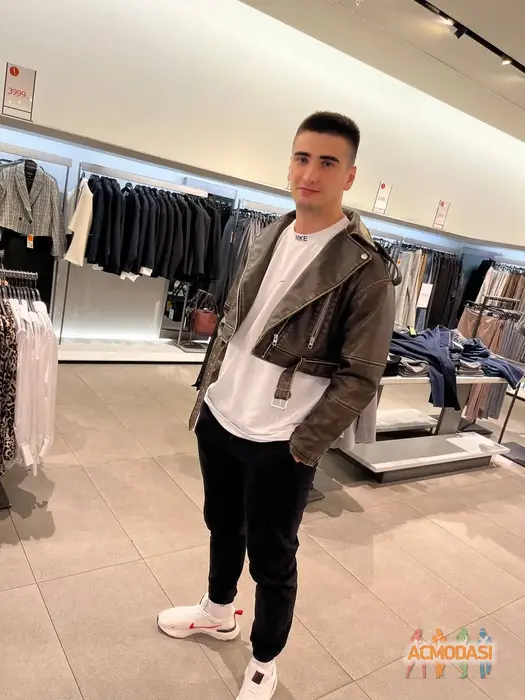 Денис  Цветков фото №1934140. Загружено 14 Августа 2025