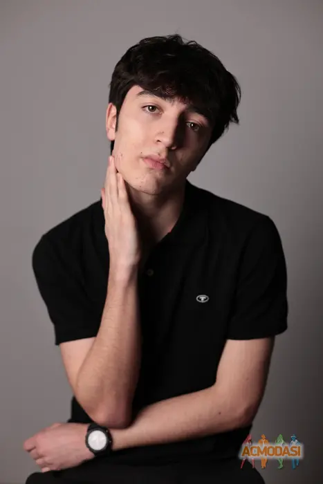 Амир  Исломов фото №1929534. Загружено 18 Июня 2025