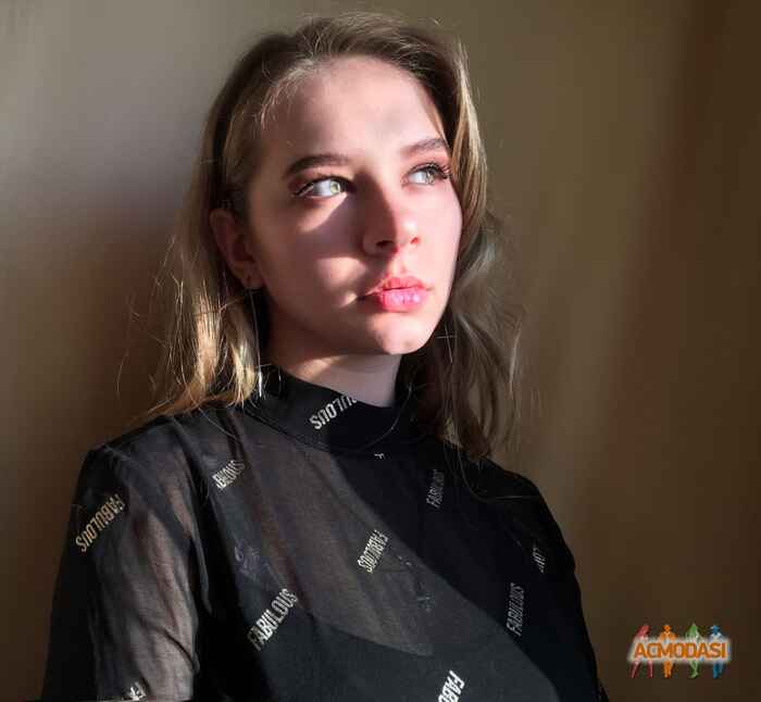 Валерия Алексеевна Хрюкина фото №1586502. Загружено 25 Марта 2020