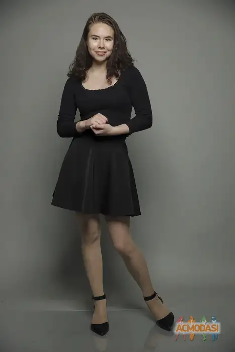 Полина   фото №1936568. Загружено 18 Сентября 2025