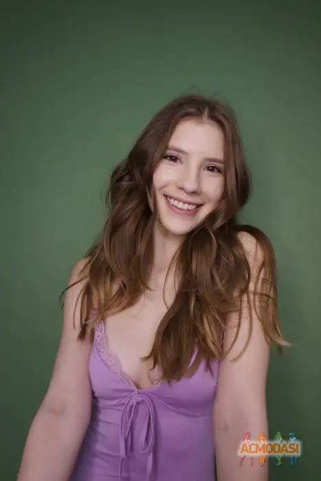 Лидия  Калантарова фото №1943035. Загружено 04 Декабря 2025