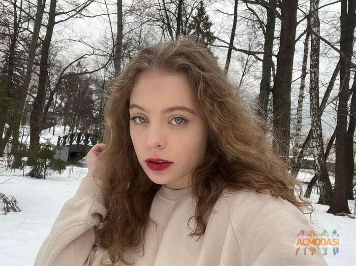полина  степанова фото №1836678. Загружено 10 Января 2023
