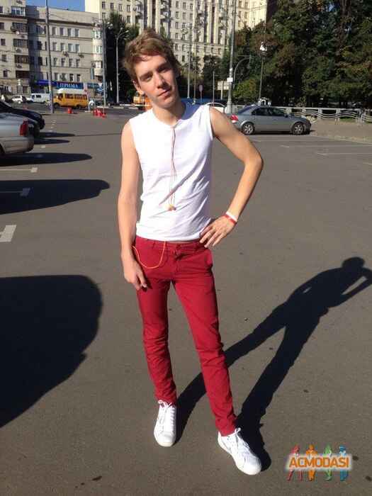 Роман Геннадьевич Журавлёв фото №491110. Загружено 14 Сентября 2013