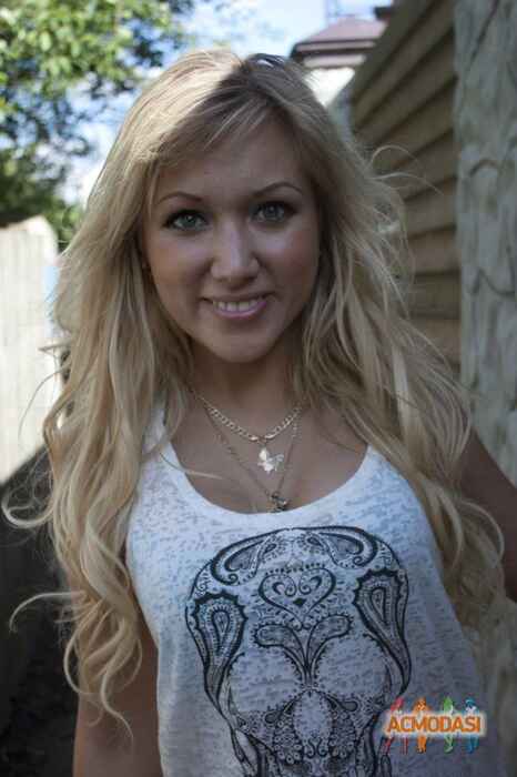 Юлия Андреевна Иванова фото №634322. Загружено 11 Апреля 2014