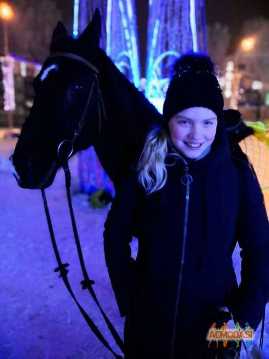 Вика Вячеславовна Кудрявцева фото №1479845. Загружено 01 Июля 2019