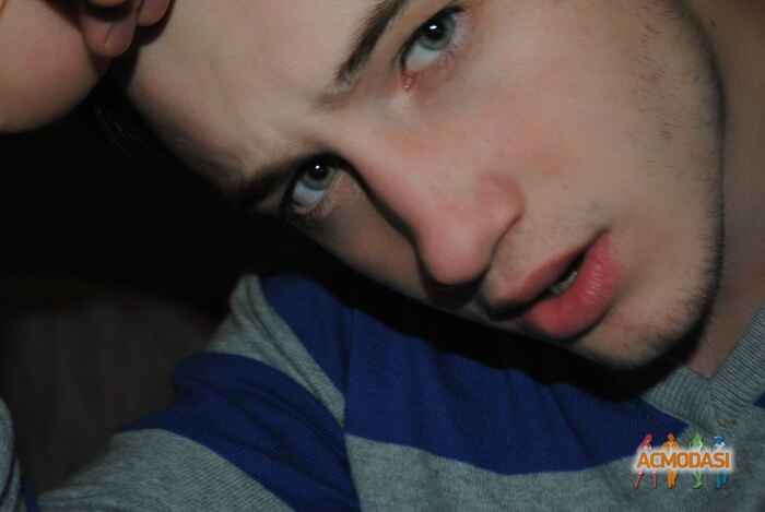 Женя  Гагуев фото №541763. Загружено 27 Ноября 2013