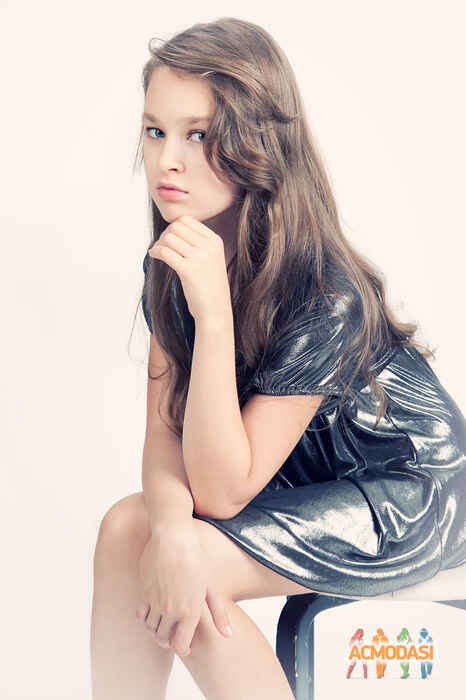 Даша  Кулицкая фото №581953. Загружено 27 Января 2014