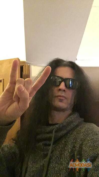 Dieter  Head фото №1760845. Загружено 25 Ноября 2021