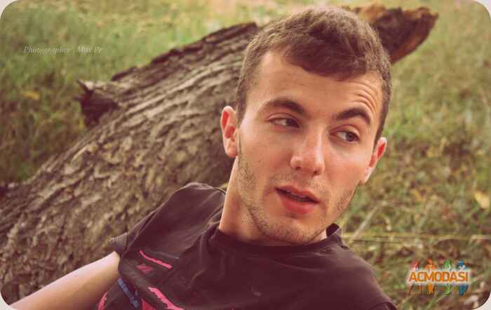 Максим  Петрович фото №940220. Загружено 17 Октября 2015