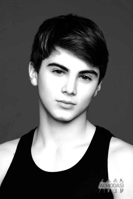 Дорошенко Данила Андреевич фото №795525. Загружено 29 Декабря 2014