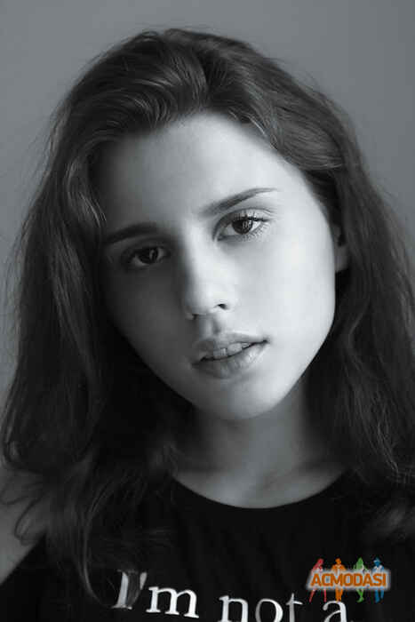 Анастасия Константиновна Бубенцова фото №1074591. Загружено 20 Августа 2016