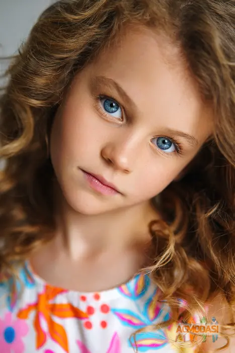 Ксения  Мотуз фото №1930024. Загружено 26 Июня 2025